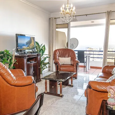 Sea And Sunset View In Appartement Funchal (Madeira)