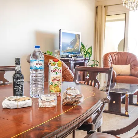 Sea And Sunset View In Appartement *