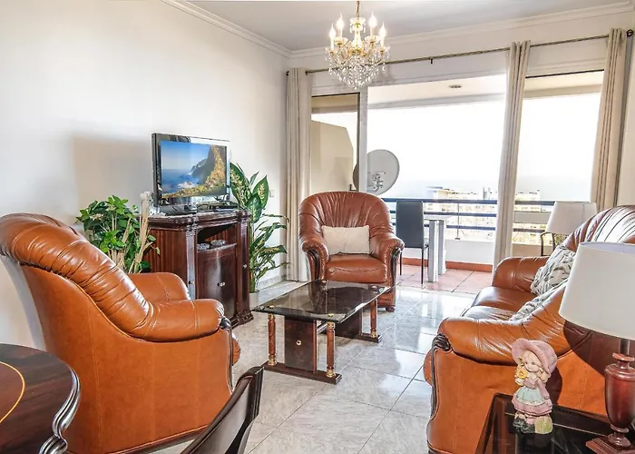 Sea And Sunset View In Apartament Funchal (Madeira)